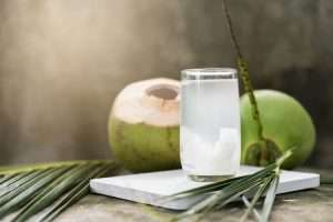 Bolehkah Minum Air Kelapa Setelah Minum Obat